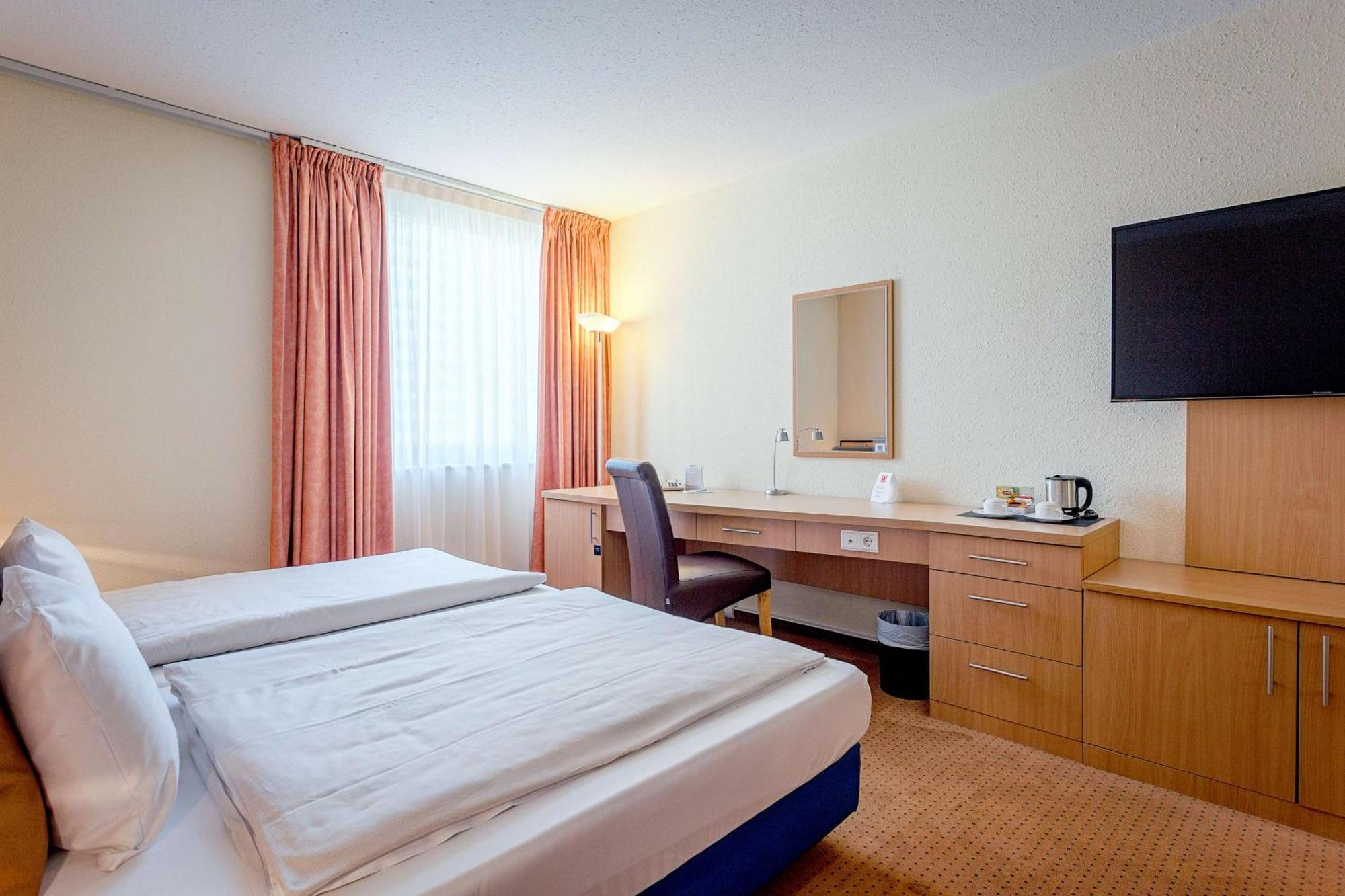 Best Western Macrander Hotel Frankfurt/Kaiserlei Offenbach del Meno Exterior foto