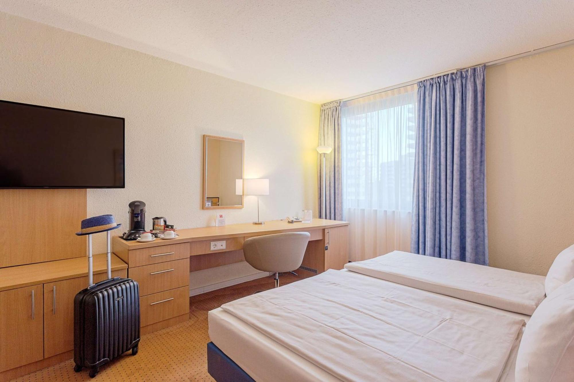 Best Western Macrander Hotel Frankfurt/Kaiserlei Offenbach del Meno Exterior foto